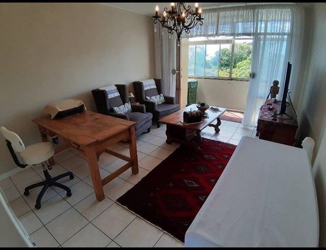 1 BEDROOM FLAT SOLD IN PINETOWN CENTRAL